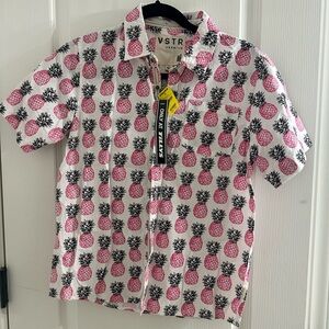 VSTR Boy’s Pink Pineapple Button Down Short Sleeve NWT - Size Large (12-14)